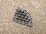 Grilleinsatz 53112-97401 für Daihatsu Sirion M1 bis 12.2001