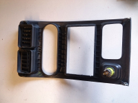 Blende Mittelkonsole 5540697201 für Daihatsu Sirion M1
