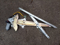 elektr. Fensterheber hr 69830-97201 für Daihatsu Sirion M1 bis 01