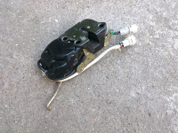 Türschloß mit ZV vl 82202-60G30 für Suzuki Baleno GLX