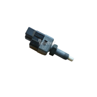 Bremslichtschalter KS1706 für u.a. Suzuki Baleno EG